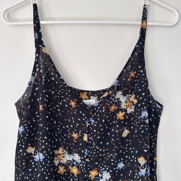 🔴Spaghetti Strap Floral Faux Button Top - Picture 11 of 11